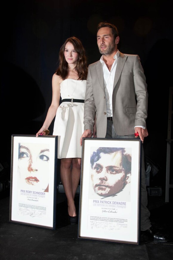 Anaïs Demoustier et Gilles Lellouche à la cérémonie de remise des prix Romy-Schneider et Patrick-Dewaere, le 4 avril 2011, à Paris.