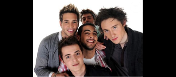 Le groupe Seconde Nature, formé par cinq repêchés, est qualifié pour la phase finale de X Factor.