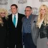 Victoria Gotti, John Travolta, John Gotti Jr et Lindsay Lohan lors de la conférence de presse pour Gotti : Three Generations à New York le 12 avril 2011
