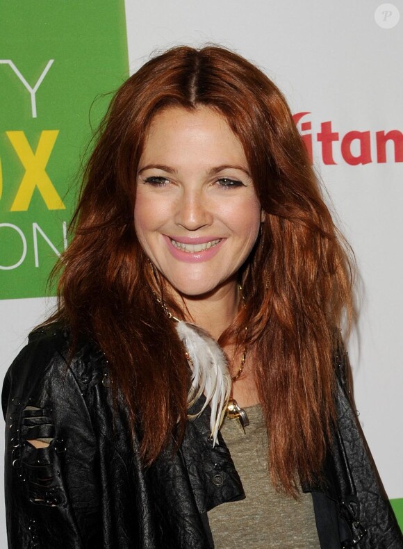 Drew Barrymore lors de la soirée de lancement du livre "The Beauty Detox Solution" de Kimberly Snyder à Los Angeles le 13 avril 2011