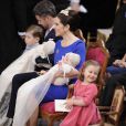 Le 14 avril 2011, le prince Frederik et la princesse Mary de Danemark  ont fait baptiser leurs jumeaux âgés de trois mois Vincent et Joséphine,  à l'église protestante d'Holmen, à Copenhague. Isabella et Christian, leurs deux grands, ont été parfaits ! 