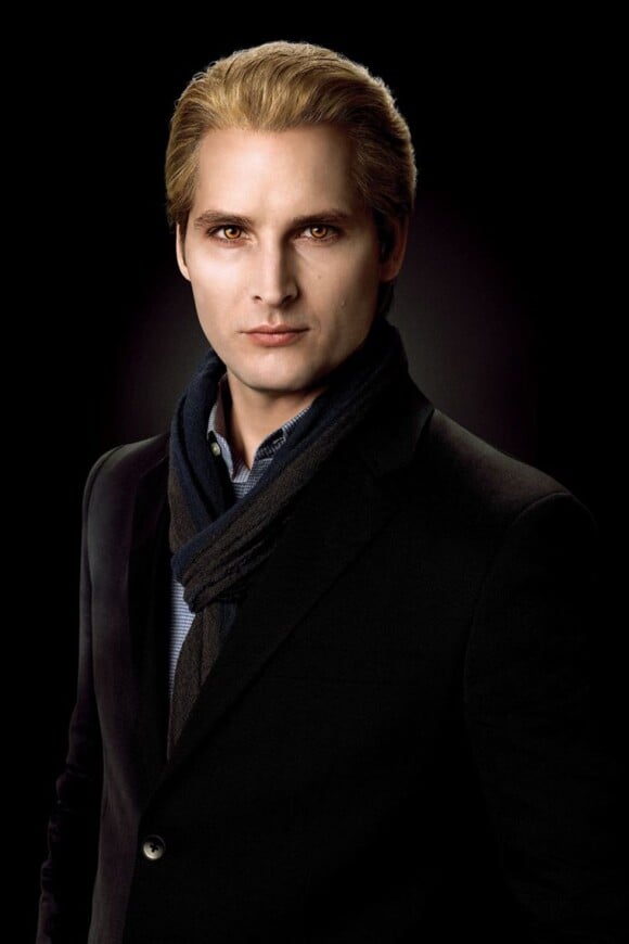 Peter Facinelli alias Carlisle Cullen dans Twilight. Fortune estimée du personnage par le magazine Forbes : 36,2 milliards.