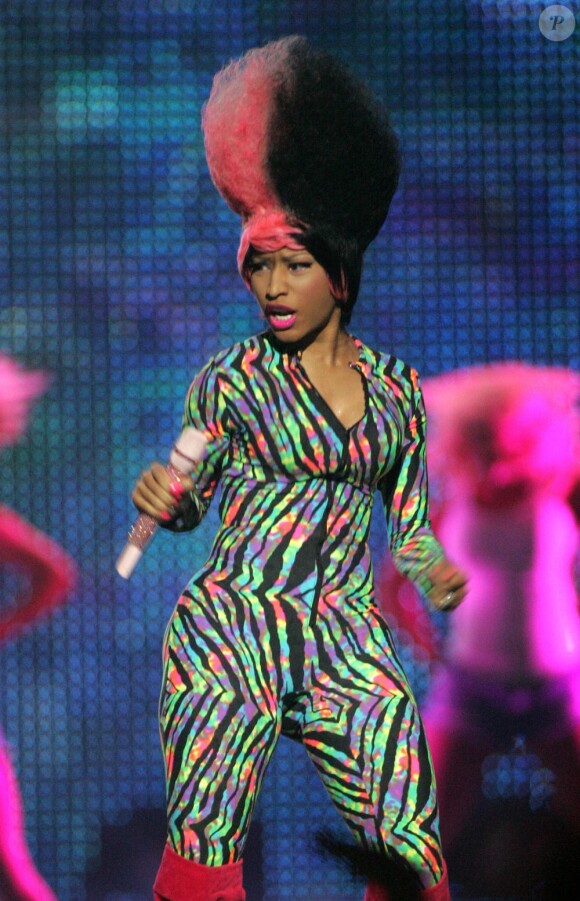 Nicki Minaj accompagnera Britney Spears en tournée pour le Femme Fatale Tour 2011.