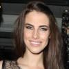 Jessica Lowndes très sexy à Londres. Le 14 avril 2011