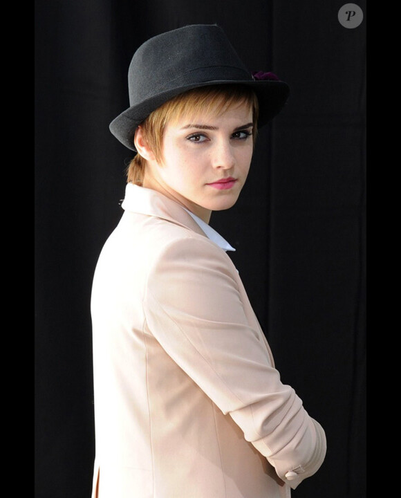 Emma Watson sur le tournage de la publicité Lancôme en mars 2011 à Paris