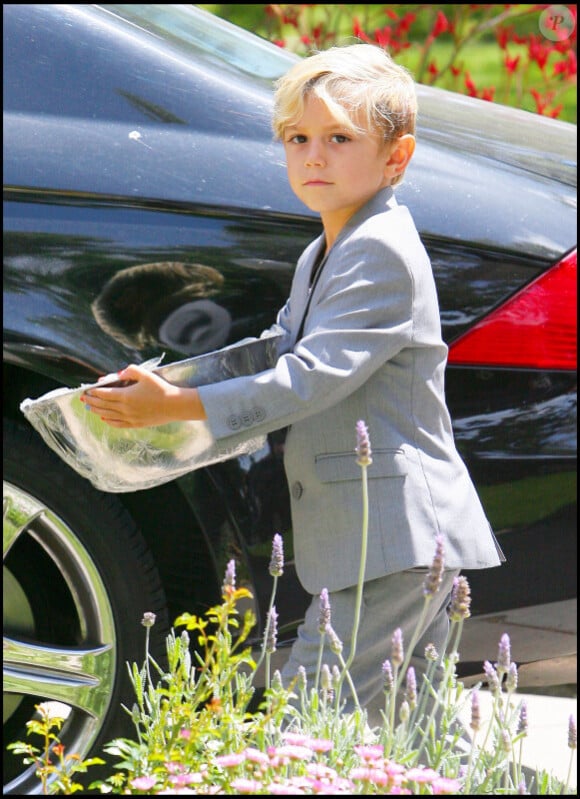 Le petit Kingston, fils de Gwen Stefani, s'apprête à fêter le dimanche de Pâques avec ses parents, à Los Angeles, dimanche 24 avril.