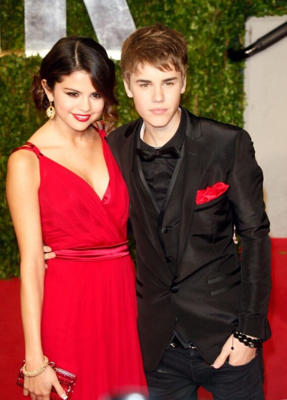 Justin Bieber et Selena Gomez à la soirée Vanity Fair à Los Angeles, le 27 février 2011.