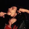 Bob Marley qui écoute... Les Prêtres !!!
