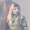 Lady Gaga chante Judas en live sur le plateau du Grand Journal sur Canal+