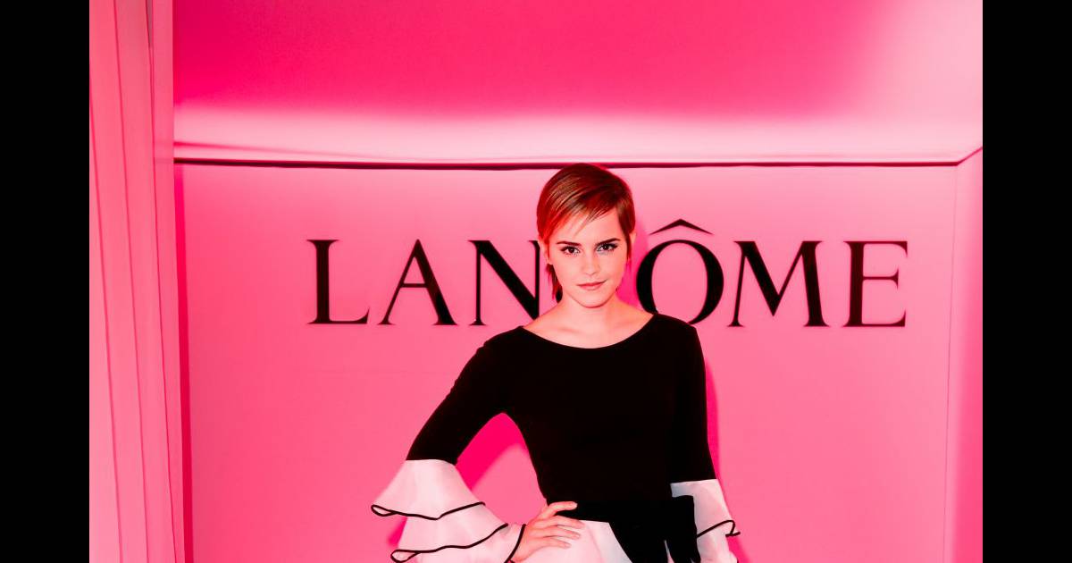 Emma Watson lors de la soirée Lancôme organisée le 9 mai 2011 à Paris(02)