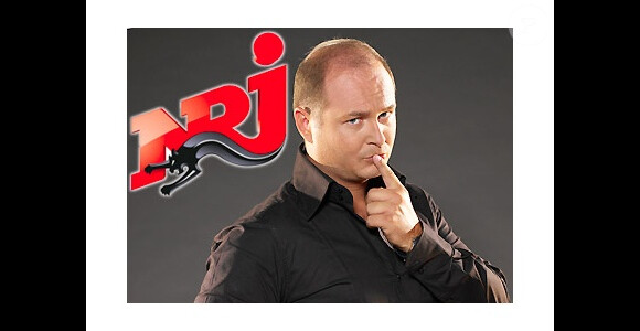 Cauet anime l'émission C'Cauet sur NRJ, du lundi au vendredi entre 21h et minuit.