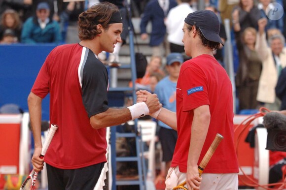 6 ans après l'avoir battu pour la première et unique fois (en avril 2005 à Monte-Carlo, photo), Richard Gasquet dominait Roger Federer au Masters de Rome, le 12 mai 2011. Une performance qui lui a valu un coup de fil du président Nicolas Sarkozy en personne !