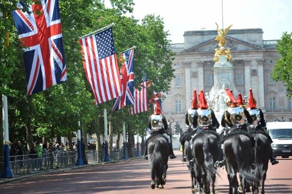 Barack et Michelle Obama sont attendus à Buckingham Palace à Londres, le 24 mai 2011.