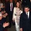 Le roi Abdullah II et son épouse la belle Rania sont applaudis à leur arrivée au palais. Amman, 25 mai 2011