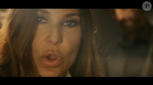 Image extraite du clip de Me Taire, Te Plaire de Mademoiselle K et Zazie, mai 2011.