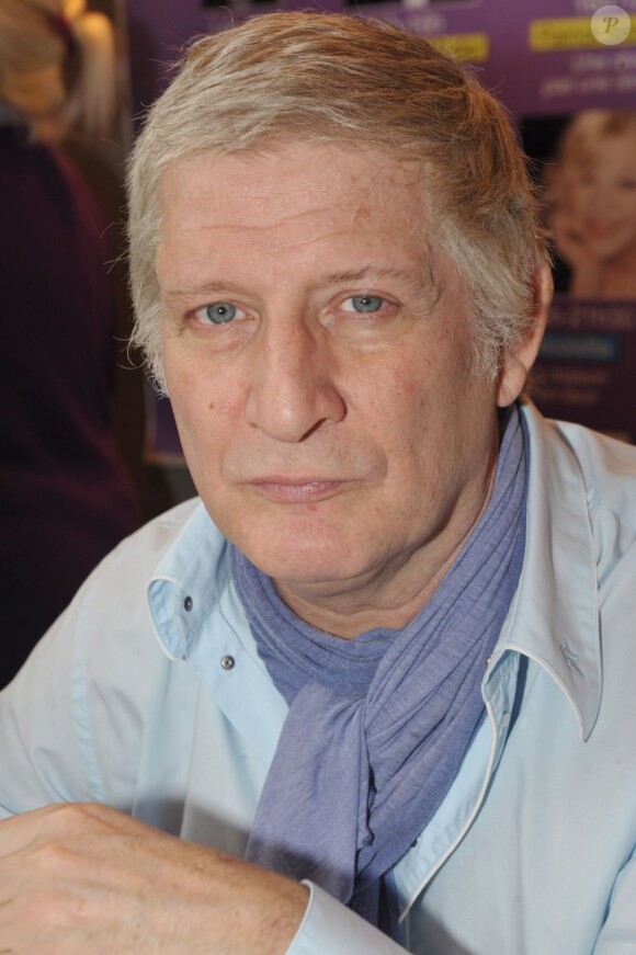 Patrick Sébastien au salon du livre à Paris le 28 mars 2011.