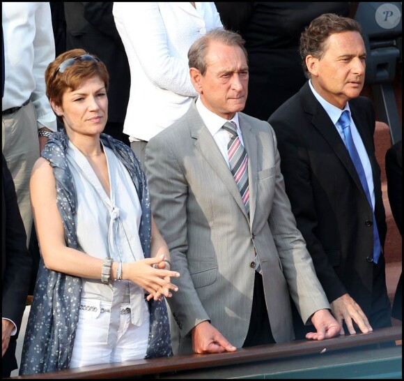 Le 5 juin 2011, pour la finale de Roland-Garros, les peopolitiques s'étaient déplacés : outre le couple de jeunes mariés Eric et Yasmine Besson, Bertrand Delanoë et Chantal Jouanno étaient présents.