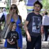 Kate Hudson se balade en famille à Buenos Aires avec son fils de 7 ans, Ridley, et son fiancé Matthew Bellany (le père de son deuxième enfant). Le 2 avril 2011