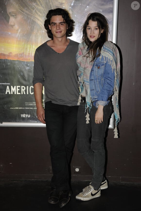 Pierre Perrier et Astrid Berges-Frisbey lors de l'avant-première du film American Translation le 7 juin 2011