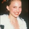 Natalie Portman en 1994 est lancée dans la cour des grands et a déjà un minois inoubliable... 
