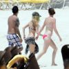 Avril Lavigne en vacances avec son frère et des amis aux Bahamas le 27 mai 2011