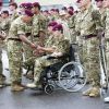 Le 16 juin 2011, le prince Charles manquait encore Ascot, appelé par le devoir. Il était chargé, en tant que colonel du régiment de parachutistes de Colchester, de remettre des médailles de campagne.