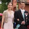 La princesse Mary et le prince Frederik de Danemark assistaient, le 18 juin 2011, au mariage religieux de la princesse Nathalie de Sayn-Wittgenstein-Berleburg et d'Alexander Johanssmann, en l'église protestante de Bad Berleburg, en Allemagne.