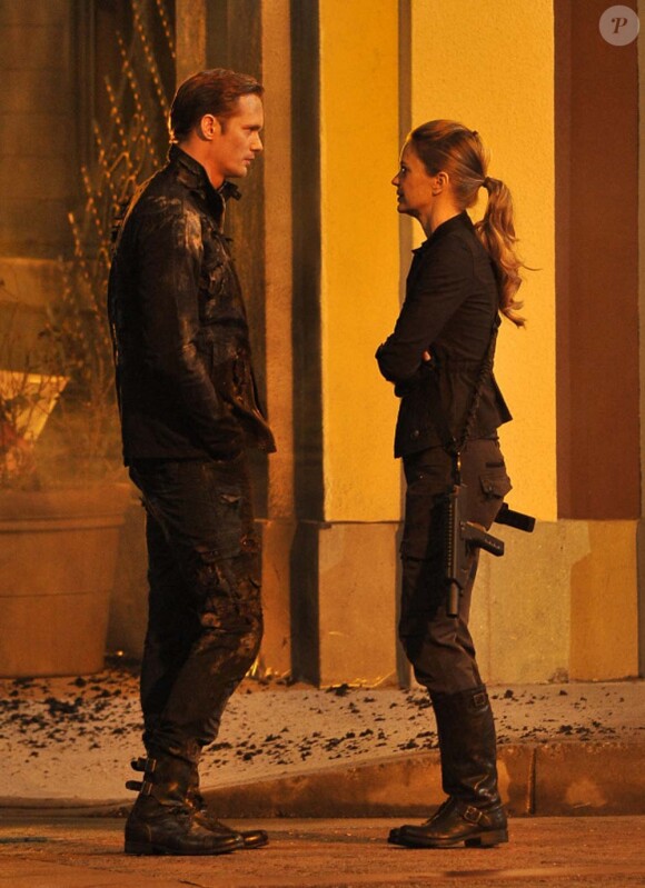 Alexander Skarsgard et Kristin Bauer sur tournage de True Blood, saison 4, à La Puente, le 9 juin 2011.