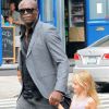 Seal entouré de ses enfants dans les rues de New York en plein jogging le 22 juin 2011