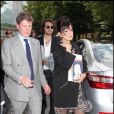 Lily Allen dans les rues de Paris avec son époux Sam Cooper est allée admirer le défilé Vuitton le 23 juin 2011 
