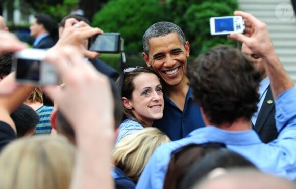 Barack Obama :  bain de foule mérité dans les jardins de la Maison Blanche. Le 4 juillet 2011 pour la fête d'indépendance des Etats-Unis