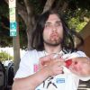 Weston Cage, le fils de Nicolas Cage, sort du poste de police à Los Angeles après avoir été arrêté pour violence conjugale, le 4 juillet 2011