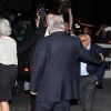 Dominique Strauss-Kahn à la sortie du très chic restaurant italien où ils sont allés dîner vendredi soir, 2 juillet, avec deux amis. New York. Il était libéré un peu plus tôt dans la journée.