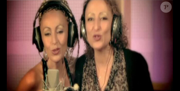 Yousra et Randa dans le clip de la chanson Solidarité Express ! Une très belle initiative.