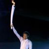 Cathy Freeman porte la flamme olympiques pour ouvrir les JO de Sydney en 2000