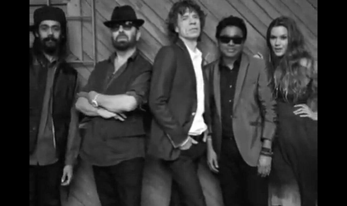 Vidéo Extrait de Miracle worker, premier single de l'album (sortie