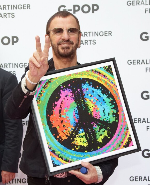 Ringo Starr était présent à l'inauguration de son exposition The art of Ringo Starr, le 17 juillet 2011 à Vienne.