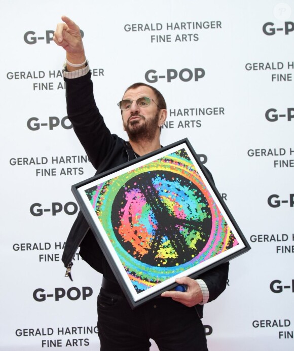 Ringo Starr a inauguré l'exposition de ses dessins, The art of Ringo Starr, le 17 juillet 2011, à Vienne.