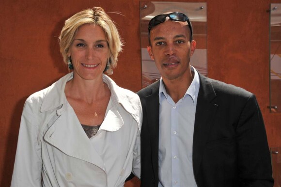 Stéphane Diagana et son épouse Odile Lesage, à Roland-Garros, le 25 mai 2011.