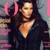 Gisele Bündchen a 19 ans lorsqu'elle décroche le Graal : la couverture de Vogue Paris. Août 1999.