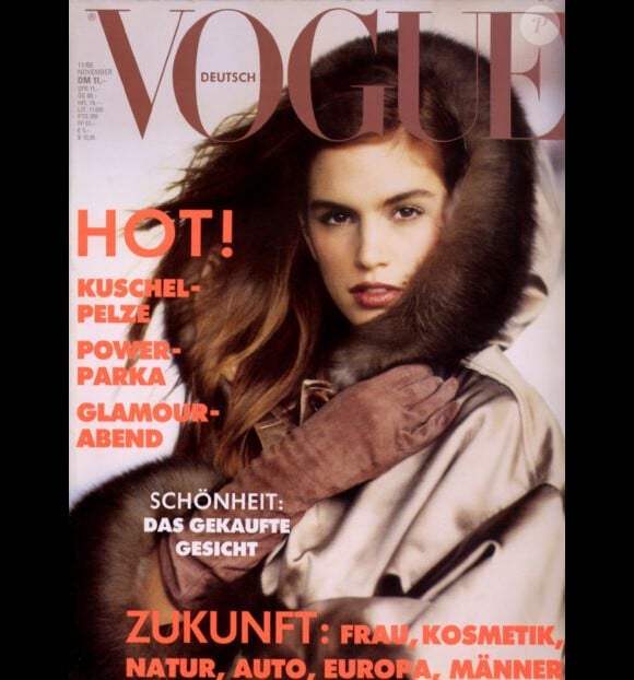 Cindy Crawford en couv' du Vogue Deutsch de novembre 1989.