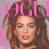 21 ans et une carrière de mannequin qui explose. Cindy Crawford pose en couverture de l'édition allemande du magazine Vogue. Octobre 1987.