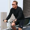 Arnold Schwarzenegger fait du vélo à Los Angeles, le 12 août 2011