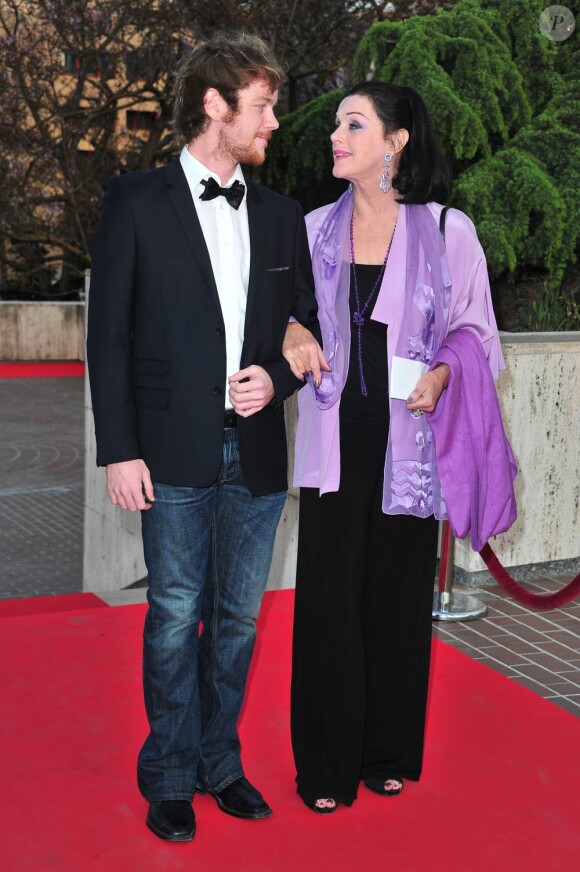 Anny Duperey et son fils Gaël aux Molières en avril 2011.