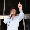 Edouard Baer lors du dîner et la vente aux enchères organisés au profit des Vendanges du Désert au domaine de Bertaud-Belieu, le 26 août 2011 à Gassin.