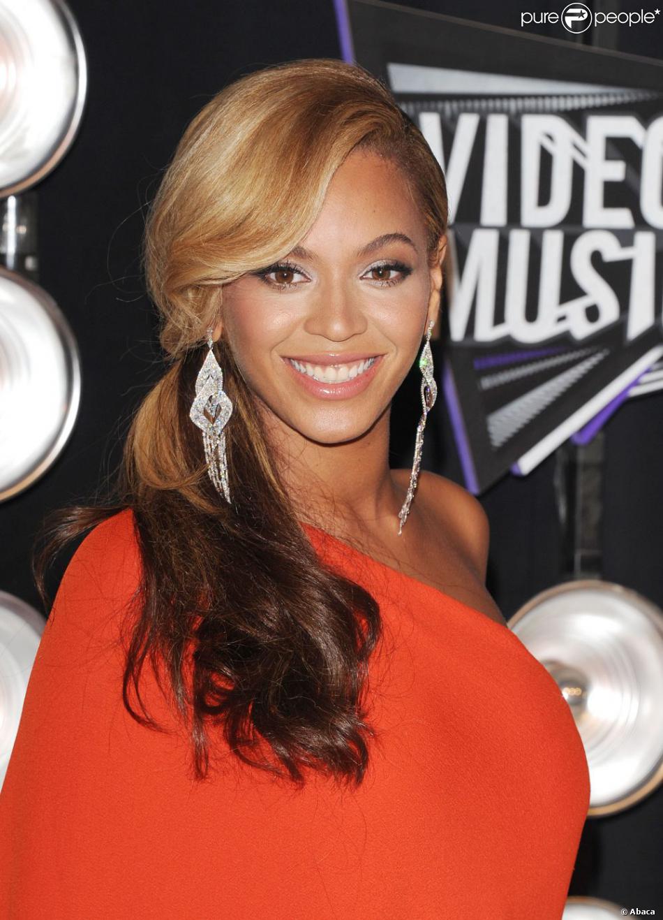 Beyoncé aux MTV Video Music Awards à Los Angeles le 28 août 2011 ...