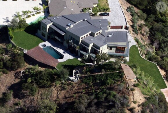 La maison de Rihanna à Los Angeles, qu'elle a acheté en 2009 et qui est défectueuse