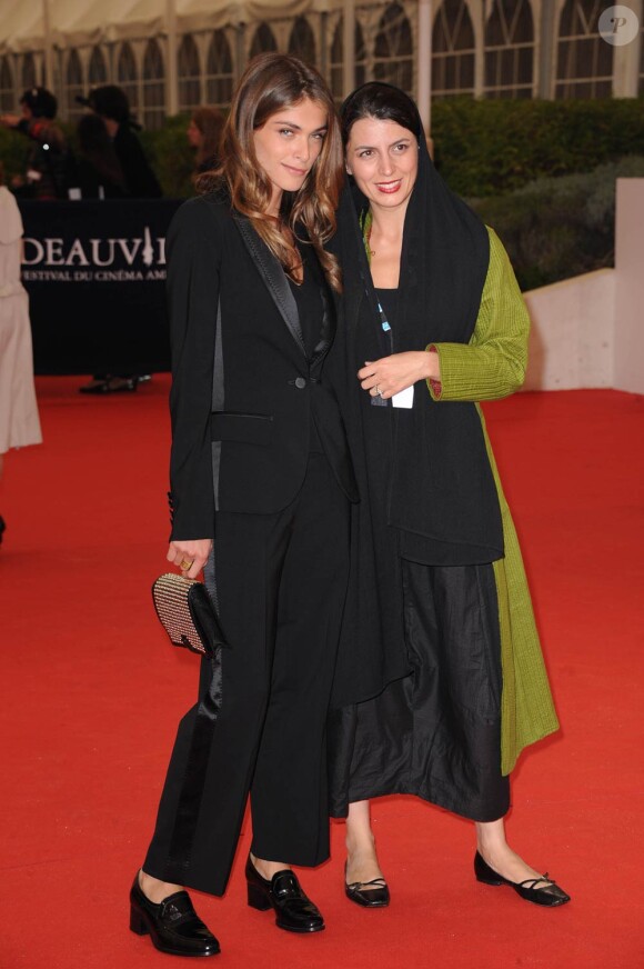 Elisa Sednaoui et Leila Hatami lors de la présentation du film Drive, au festival du cinéma américain de Deauville. 3 septembre 2011