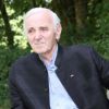 Charles Aznavour, photo promotionnelle pour la sortie de son nouveau livre, D'une porte l'autre, aux éditions don Quichotte, le 1er septembre 2011.