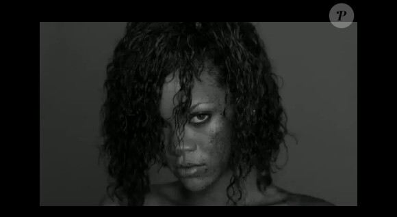 Rihanna dans le spot pour Esquire - septembre 2011
